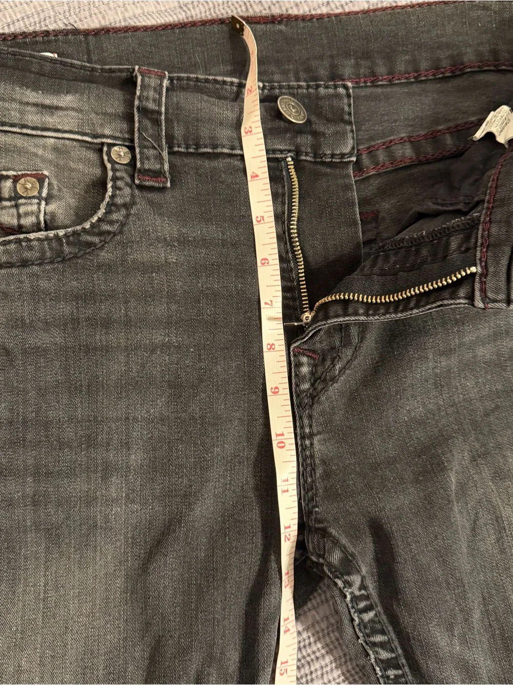 True Religion Men’s Black Relaxed Skinny Jeans Size 34 Rocco Big T